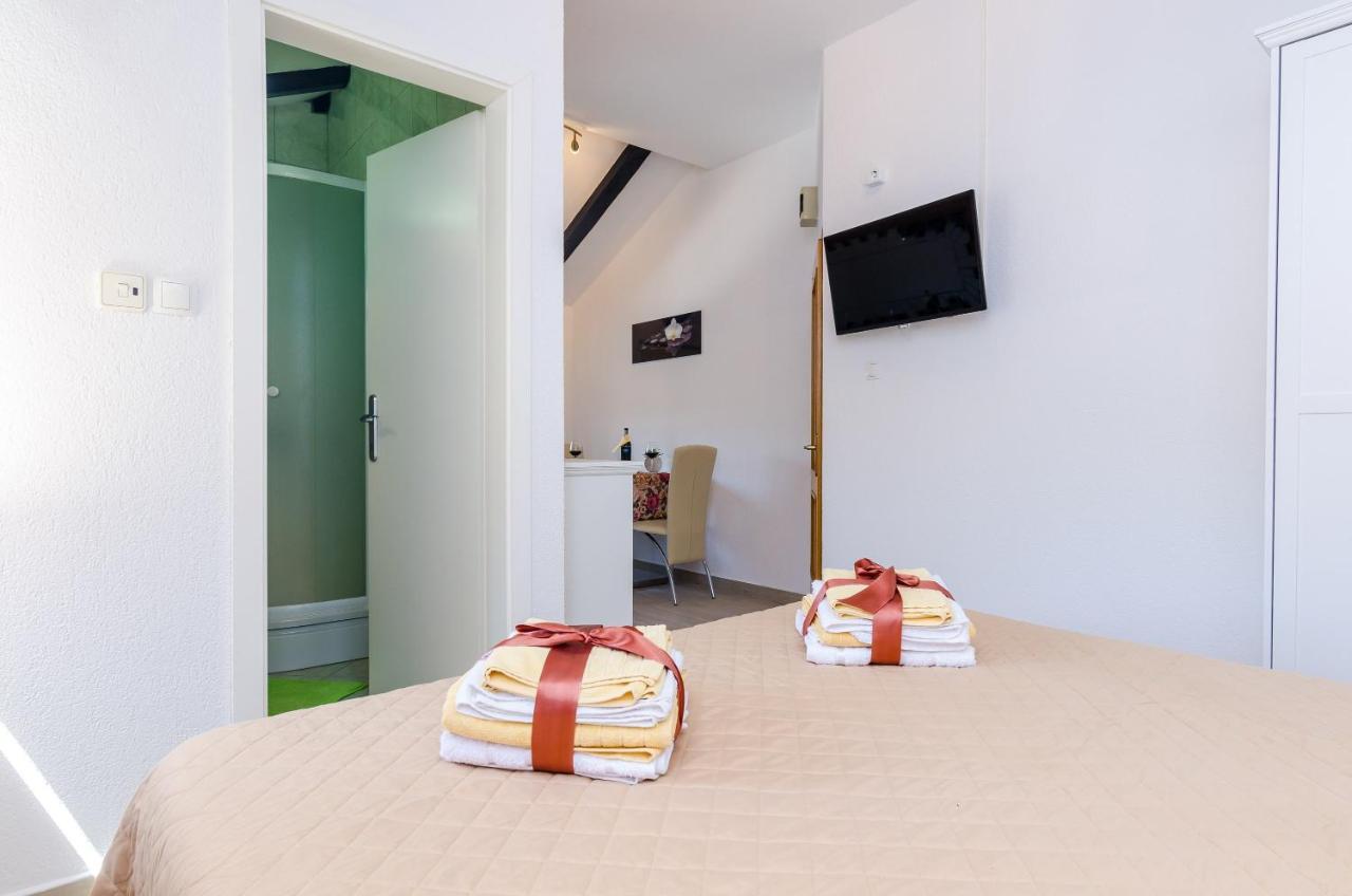 Apartments Melany Slano Kültér fotó